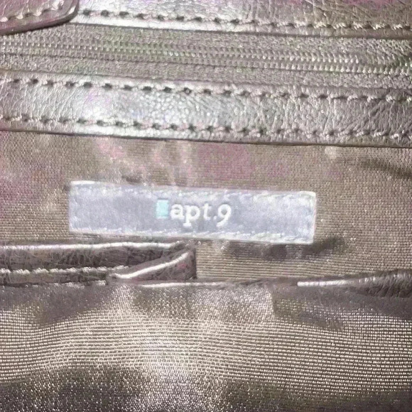 Vintage apt 9 suede leather women’s shoulder bag. - Picture 3 of 7